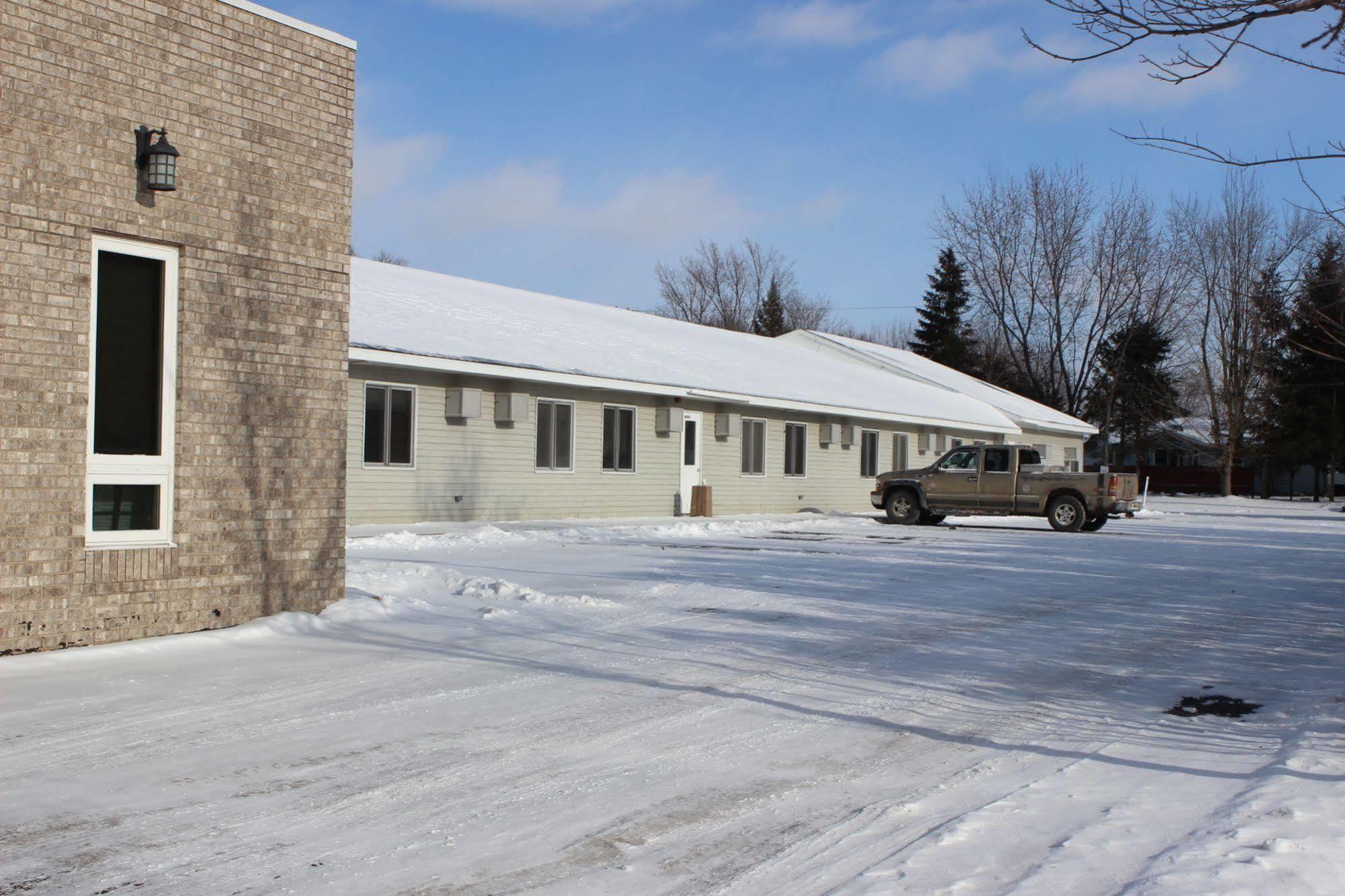 Woodland Inn & Suites Medford ภายนอก รูปภาพ