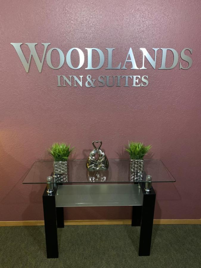 Woodland Inn & Suites Medford ภายนอก รูปภาพ